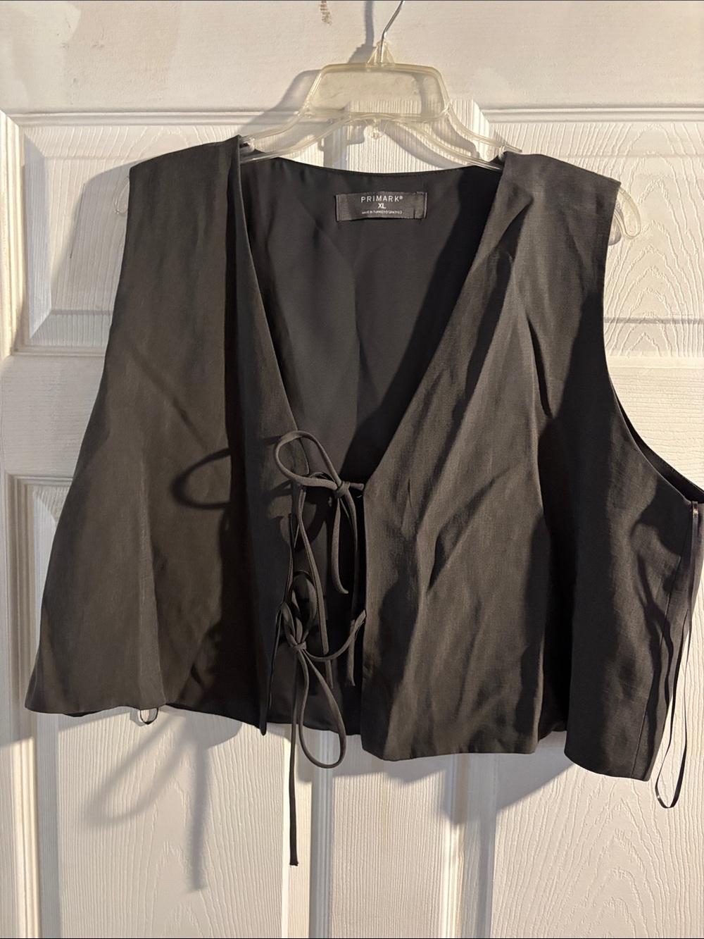 Primark Black Lace-Up V-Neck Cropped Vest